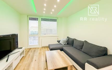 Na prenájom priestranný 2-izbový byt s balkónom, MOLDAVSKÁ