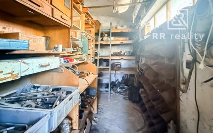 Na predaj malá priemyselná budova v okolí Košíc