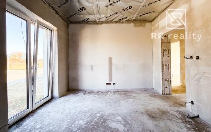 Moderná Novostavba, VÝCHODNÉ MOKRANCE, pozemok 671m2