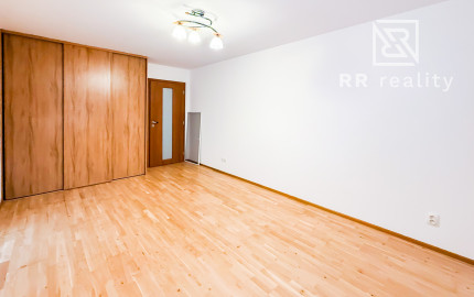 Na predaj veľký 3-izbový byt po kompletnej rekonštrukcii