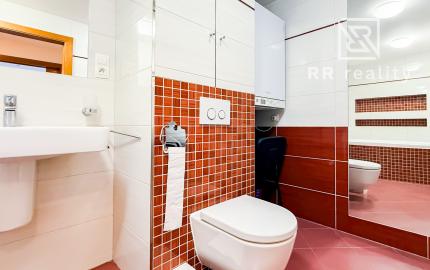 Na predaj veľký 3-izbový byt po kompletnej rekonštrukcii