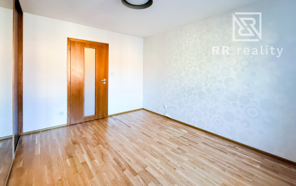 Na predaj veľký 3-izbový byt po kompletnej rekonštrukcii