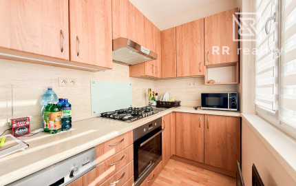 Na predaj priestranný 2-izb. byt po kompletnej rekonštrukcii