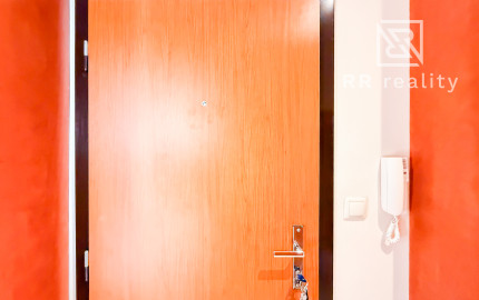 Na predaj priestranný 2-izb. byt po kompletnej rekonštrukcii