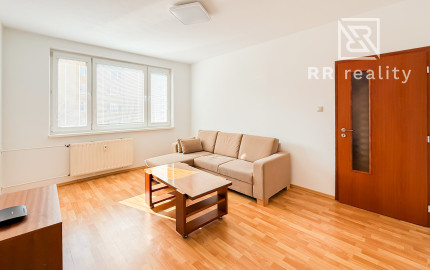 Na predaj priestranný 2-izb. byt po kompletnej rekonštrukcii