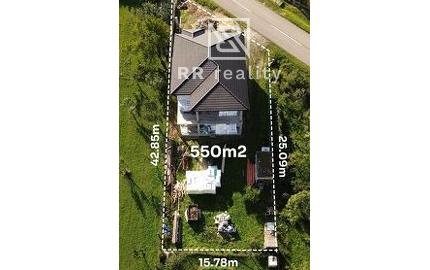 Novostavba RD v centre obce Šemša