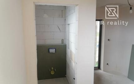 Novostavba RD v centre obce Šemša