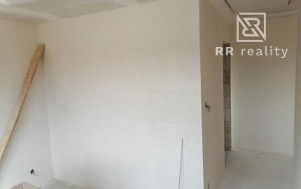 Novostavba RD v centre obce Šemša