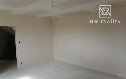 Novostavba RD v centre obce Šemša