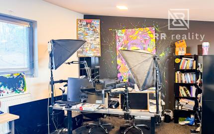 Ponúkame prémiový dom s bazénom v Košiciach