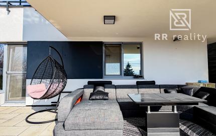 Ponúkame prémiový dom s bazénom v Košiciach