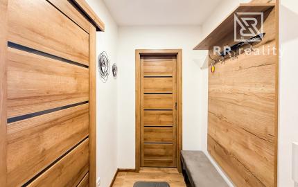 Na predaj krásny 2-izbový byt po novej rekonštrukcii