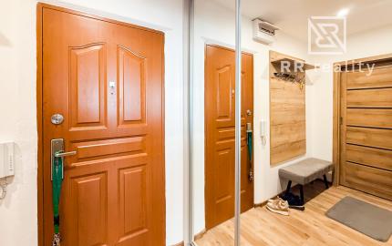 Na predaj krásny 2-izbový byt po novej rekonštrukcii