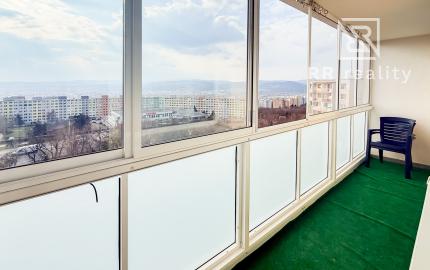 Na predaj krásny 2-izbový byt po novej rekonštrukcii