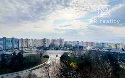 Na predaj krásny 2-izbový byt po novej rekonštrukcii