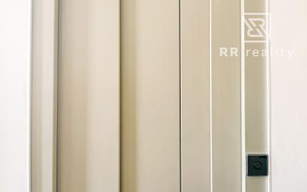 Na predaj krásny 2-izbový byt po novej rekonštrukcii