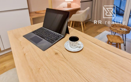 Na predaj štýlový 1-izb. byt v novostavbe, širšie centrum