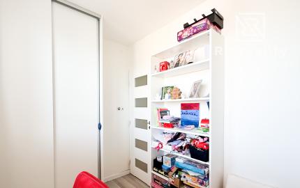 Na predaj 3-izbový byt po novej rekonštrukcii blízko centra