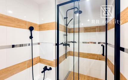 Na predaj 2-izb. byt po novej rekonštrukcii, pražský typ