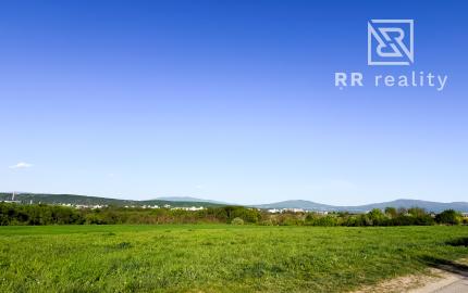 Na predaj stavebný pozemok so všetkými IS v Barci, Košice