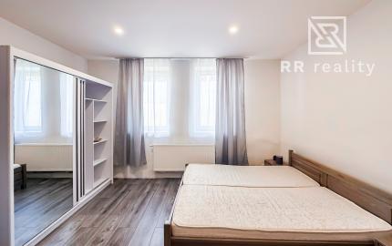 Na predaj útulný dom s priestranným pozemkom v obci Veľká Ida