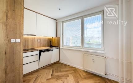 Na predaj 4i byt nová rekonštrukcia, TERASA - Humenská ul.