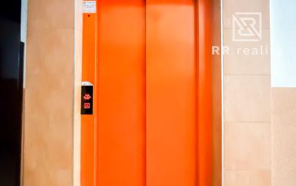 Na predaj 1-izbový byt po rekonštrukcii pri Auparku