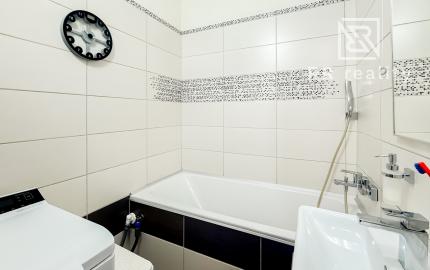 Na predaj veľký 3-izbový byt po rekonštrukcii na KVP