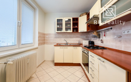 Na predaj veľký 3-izbový byt s balkónom,širšie centrum Košíc