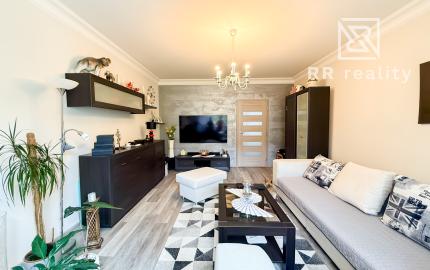 Na predaj priestranný štvorizbový byt na Ťahanovciach, 80m2