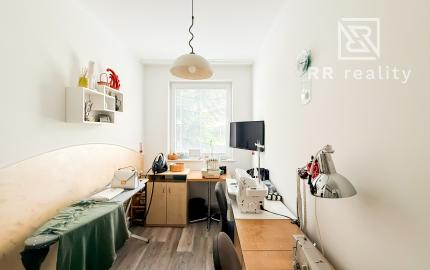 Na predaj priestranný štvorizbový byt na Ťahanovciach, 80m2