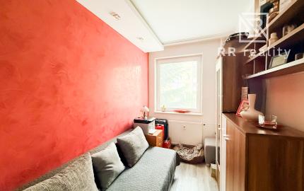Na predaj priestranný štvorizbový byt na Ťahanovciach, 80m2