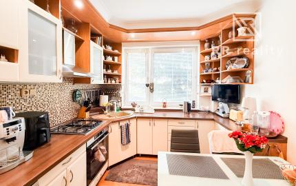 Na predaj priestranný štvorizbový byt na Ťahanovciach, 80m2