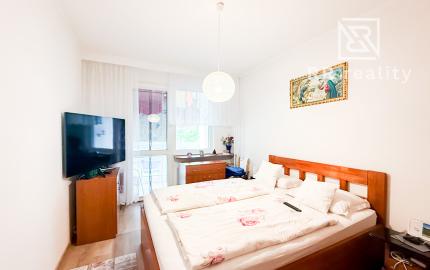 Na predaj priestranný štvorizbový byt na Ťahanovciach, 80m2