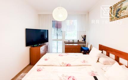 Na predaj priestranný štvorizbový byt na Ťahanovciach, 80m2
