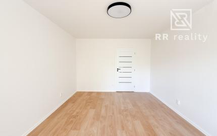 Na predaj veľký moderný 2-izbový byt po novej rekonštrukcii