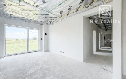 Moderná Novostavba, lokalita 20 min od Košíc, pozemok 671m2