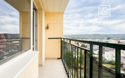 Na predaj 3 izbový byt 74m2, Južná Trieda - širšie centrum