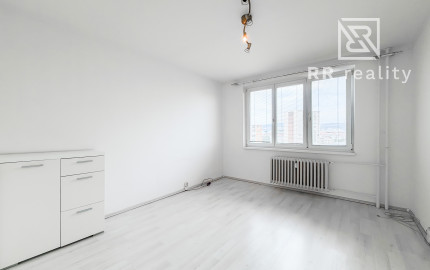 Na predaj 3 izbový byt 74m2, Južná Trieda - širšie centrum