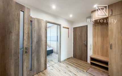 Na predaj 3 izbový pražský byt 71m2, Furča - Dvorkinova ul.