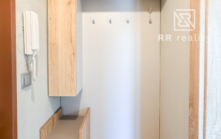 Dvojizbový tehlový byt v širšom centre KE, po rekonštrukcii