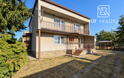6-izbový RD  220m2 - ČAŇA Zimná ul. na pozemku 891m2