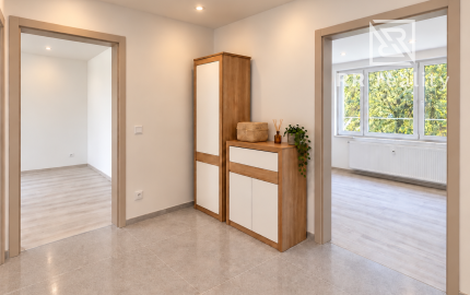 Na predaj 2-izb. byt po novej rekonštrukcii na Jazere, 50 m2