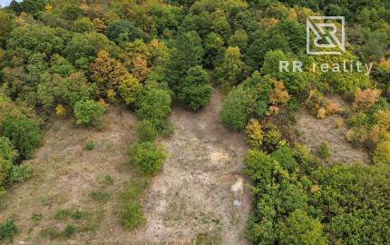 Pozemok 1935 m² so stavebným povolením v Košiciach