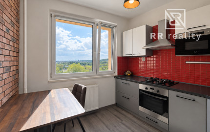 3-izbový byt po rekonštrukcii, 78m2, Ťahanovce - Madridská