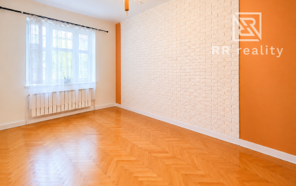 Centrum: 3izb. veľký byt,90m2, nová rekonštrukcia (rok) 2026