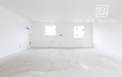 PREDANÉ - Novostavba 4i RD, NOVÉ MOKRANCE, všetky IS, asfaltové cesty