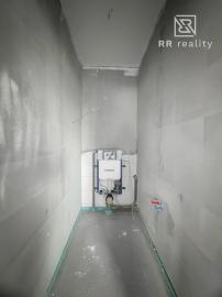 PREDANÉ - Novostavba 4i RD, NOVÉ MOKRANCE, všetky IS, asfaltové cesty