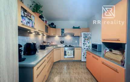 3-izbový pražský byt 71m2 + 6m loggia, MnB - Severná ul.