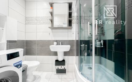 PREDANÉ 1,5 izbový pražský byt 40m2, Krosnianska ul.